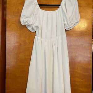 Elegant White Puff Sleeve Dress